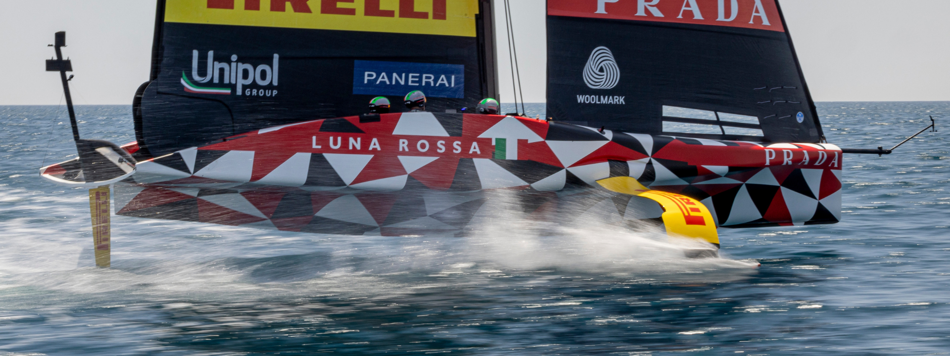 Leia mais sobre o artigo Panerai x Luna Rossa Prada Pirelli x America’s Cup 2024